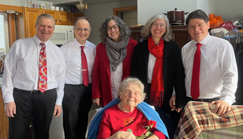 Singing Valentine Quartet and Recipient